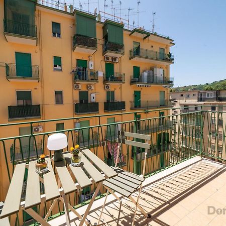 Appartement Clara Domus By Domusextra à Naples Extérieur photo