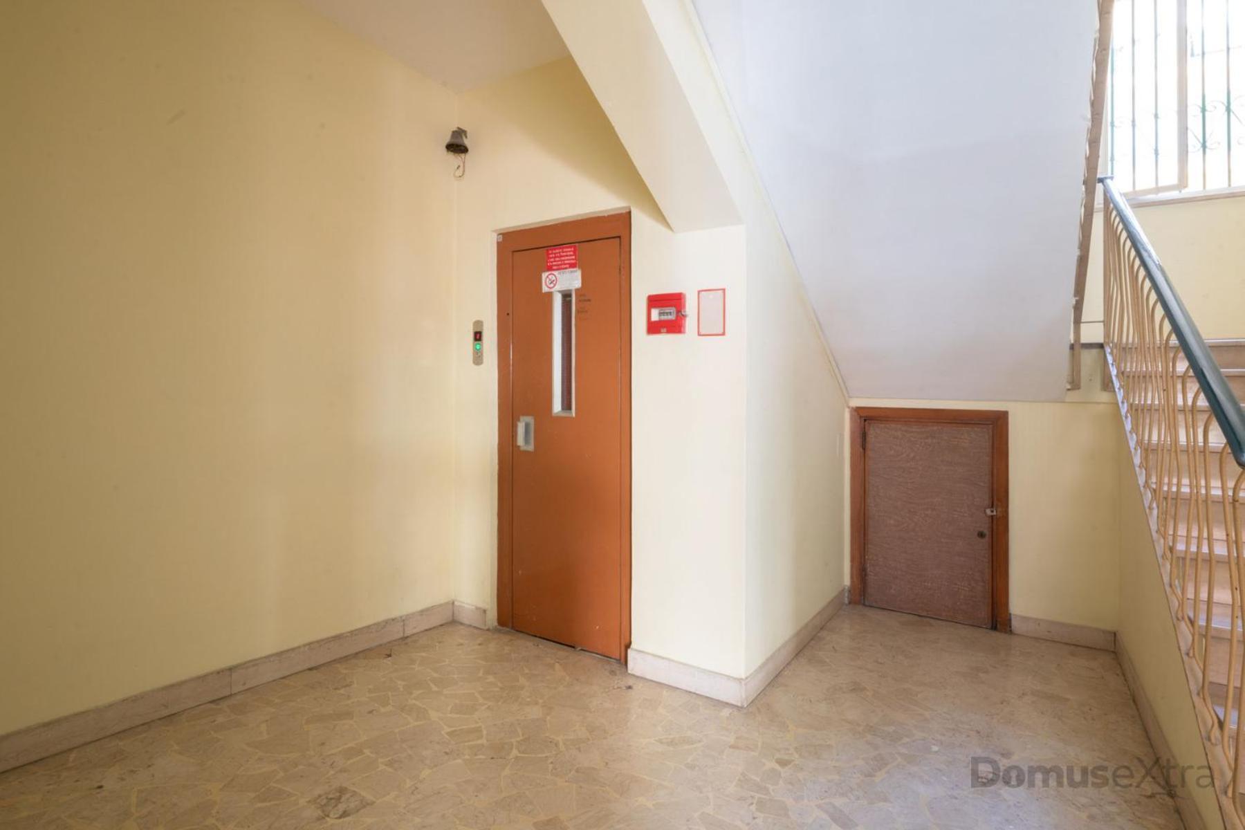 Appartement Clara Domus By Domusextra à Naples Extérieur photo