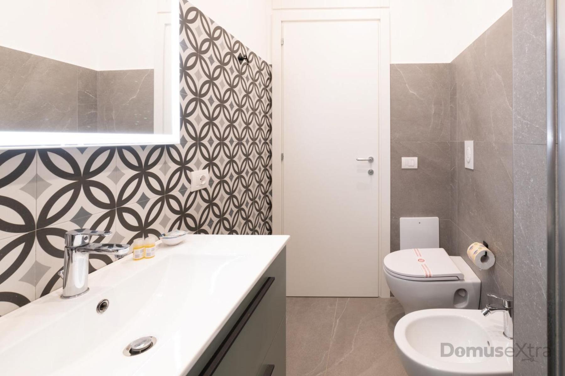 Appartement Clara Domus By Domusextra à Naples Extérieur photo