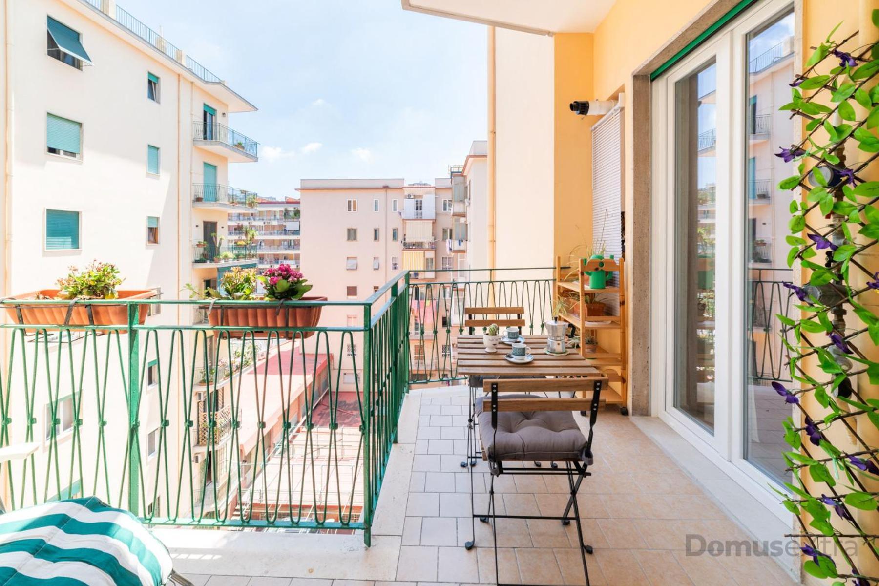 Appartement Clara Domus By Domusextra à Naples Extérieur photo