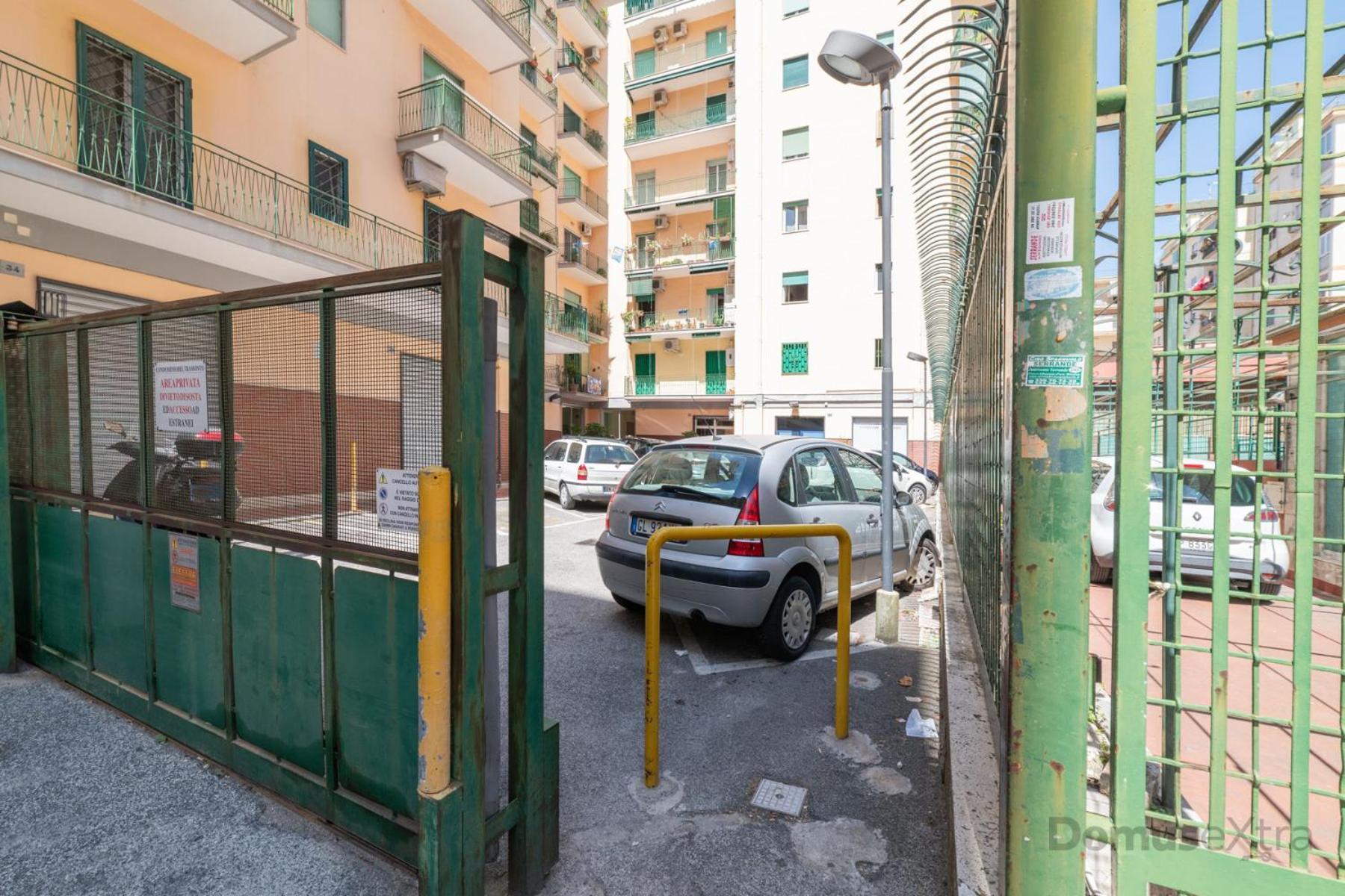 Appartement Clara Domus By Domusextra à Naples Extérieur photo